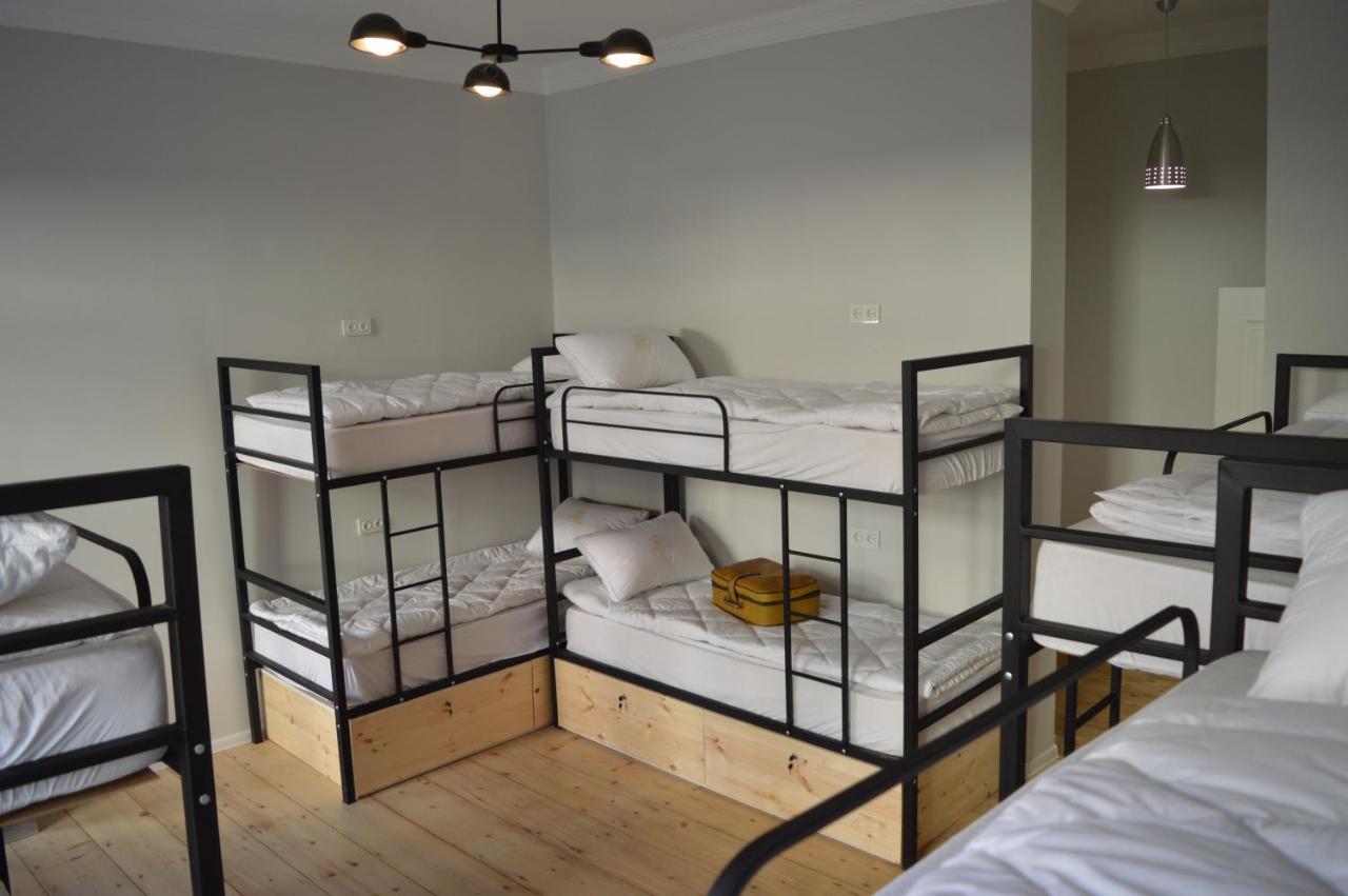 Woodmood Hostel Tbilisi ภายนอก รูปภาพ