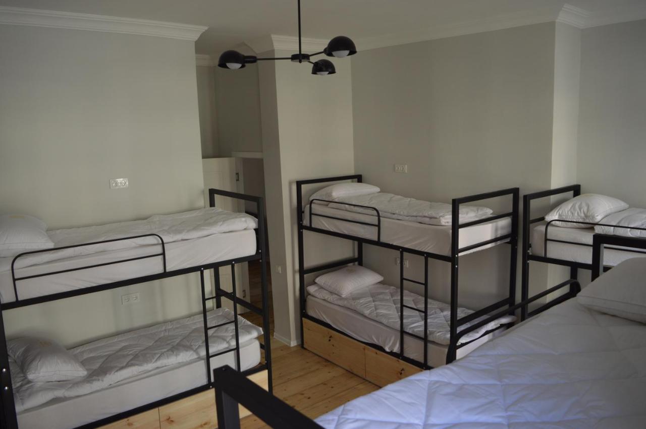 Woodmood Hostel Tbilisi ภายนอก รูปภาพ