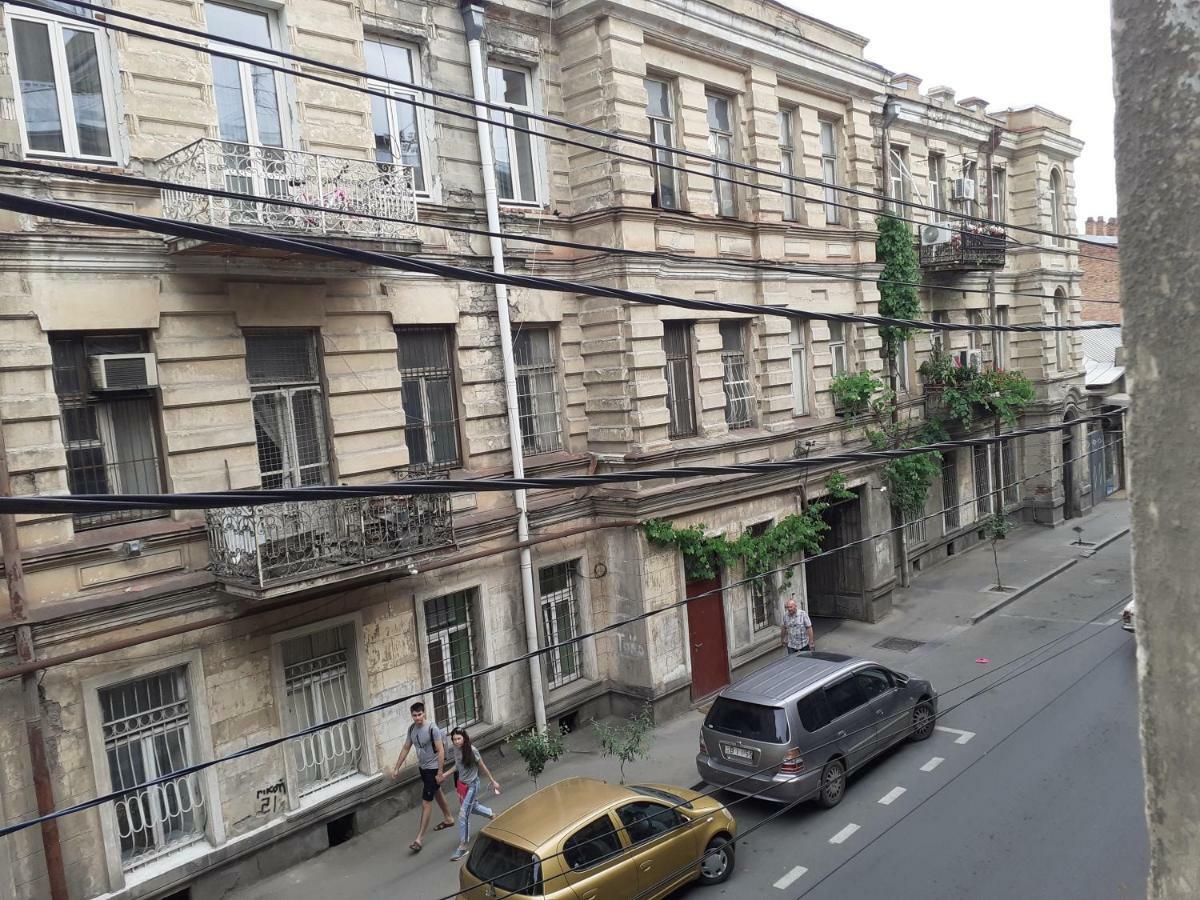 Woodmood Hostel Tbilisi ภายนอก รูปภาพ